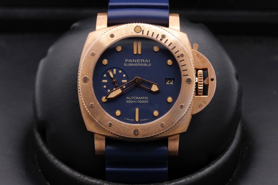 Panerai Submersible PAM01074